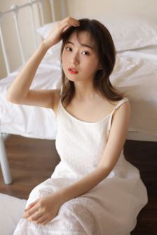 英语老师乖乖挽起裙子怎么