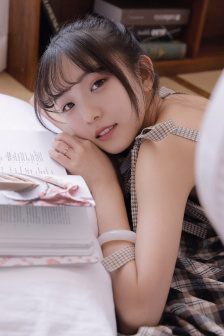粗长巨龙挤进美妇